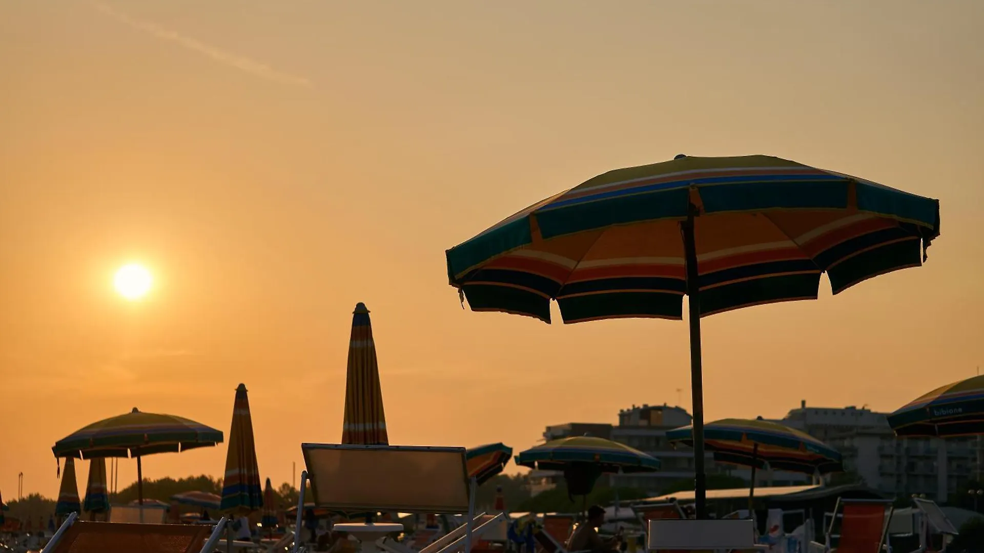 Colorful Studio Apartment With Air Conditioning Bibione